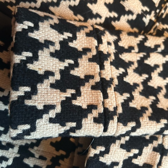 Black & Tan Houndstooth Coat by Sigrid Olsen - Picture 7 of 10